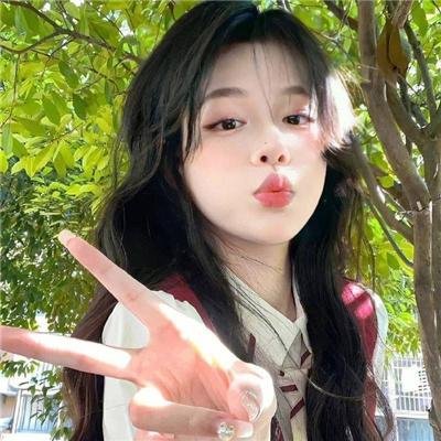 班花马甲藏不住了